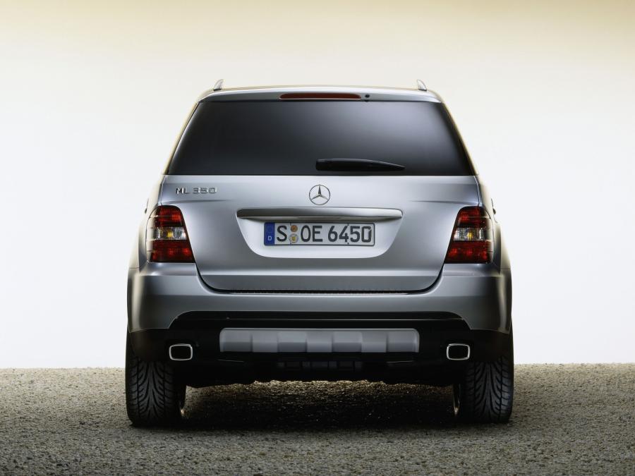  Mercedes-Benz ML-Class 2006 года  (фото 314 из 400)